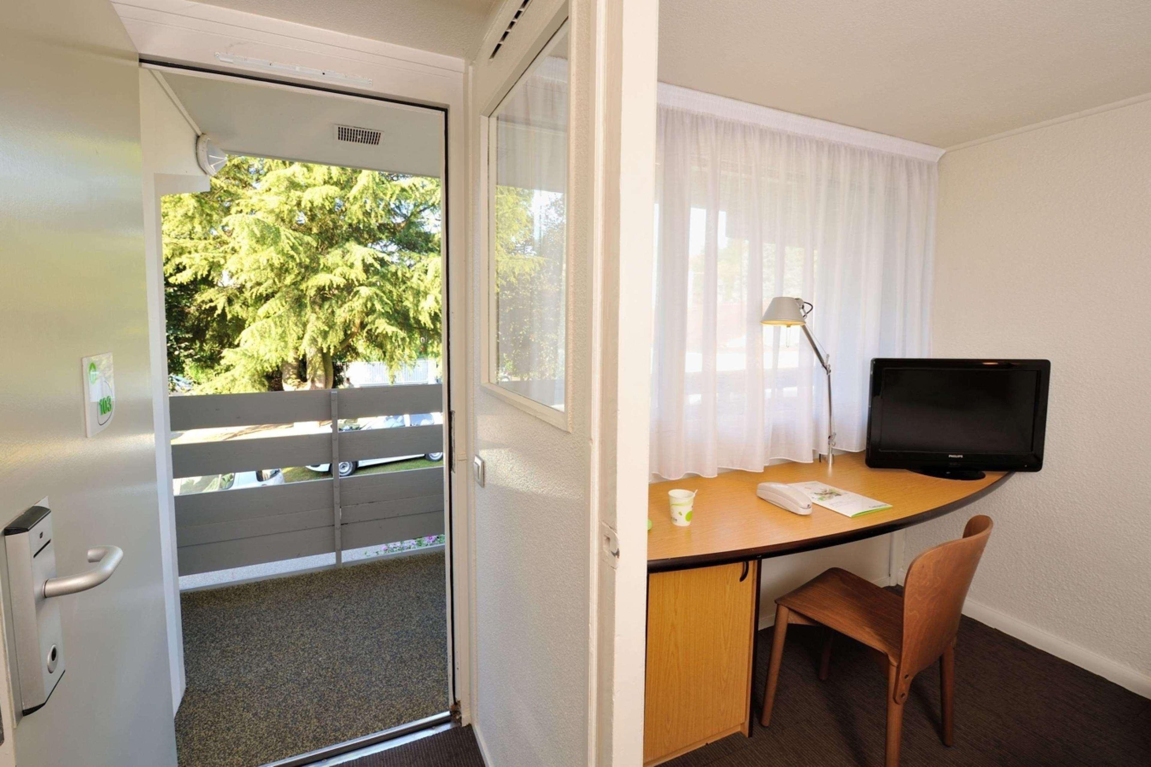 Campanile Lyon Dardilly Porte De Lyon Екстер'єр фото